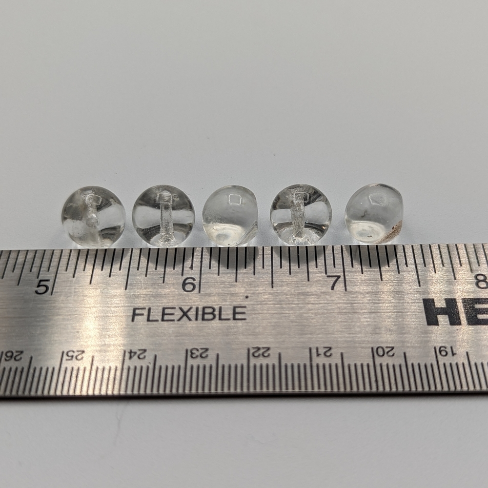 BUTTONS Clear Round (5) 3/8"